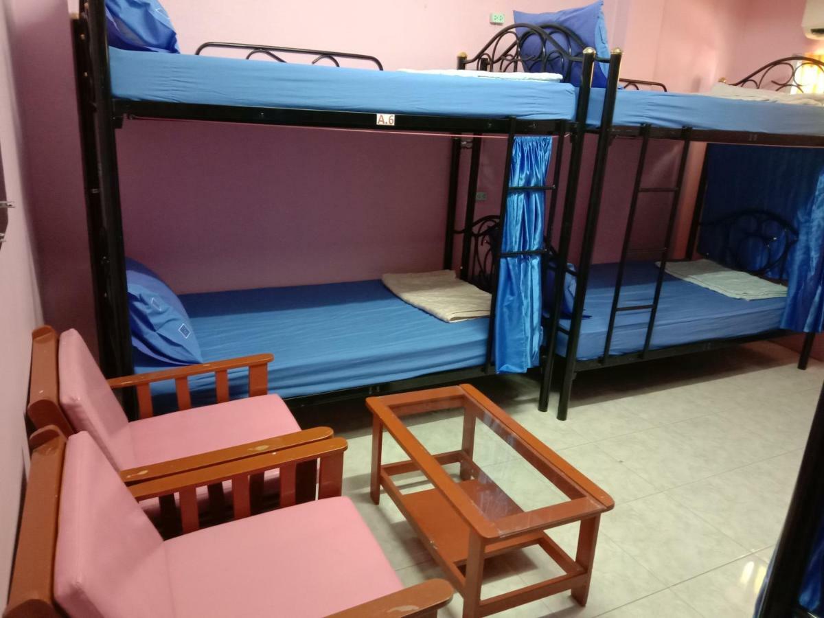 S & C Hostel Hat Rin Buitenkant foto